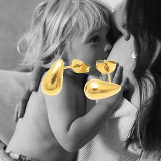 Milk Drop Earrings – 18K Gold, Waterproof, Lightweight